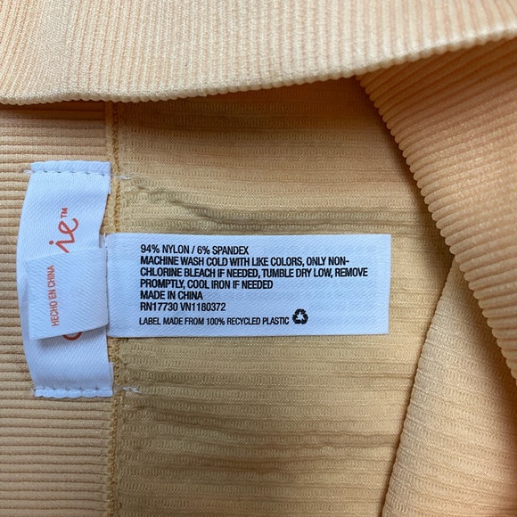 Women's Crossover Waistband Bike Shorts Colsie Orange - Picture 4 of 4